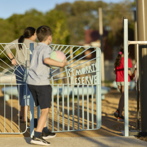 St Morris Reserve 4